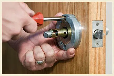 Western Springs IL Locksmith Store Western Springs, IL 708-377-5116 - 10-residential-lockouts